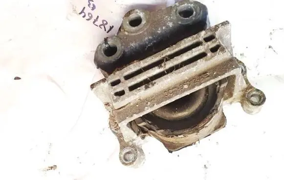 Ford Transit Engine mount bracket 6c116f012ab 6c11-6f012-ab