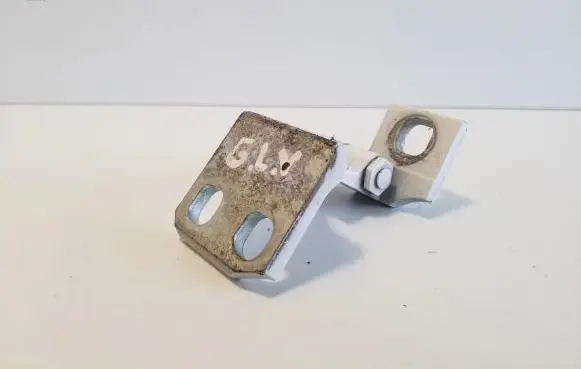 Rear door upper hinge