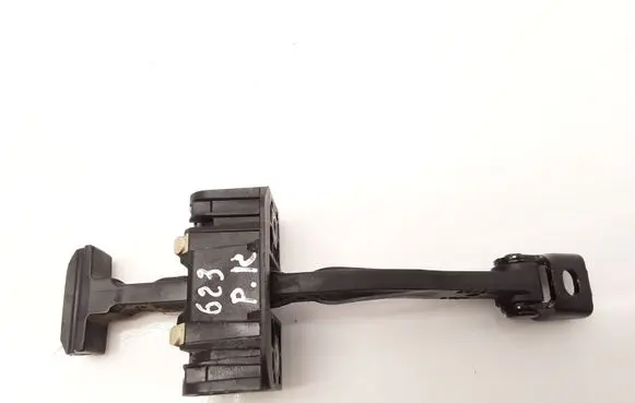 BMW 5 F10 F11 Front door check strap stopper 7182005