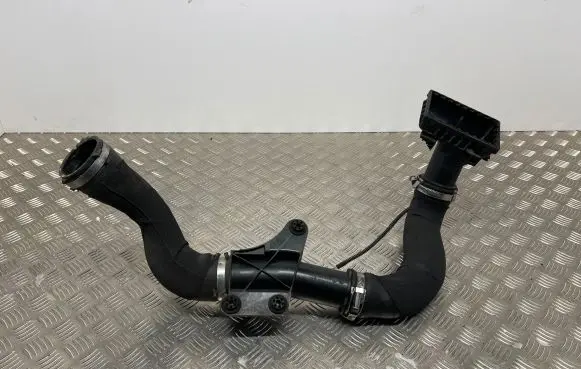 Audi A5 8T 8F Intercooler hose/pipe 8K0145673