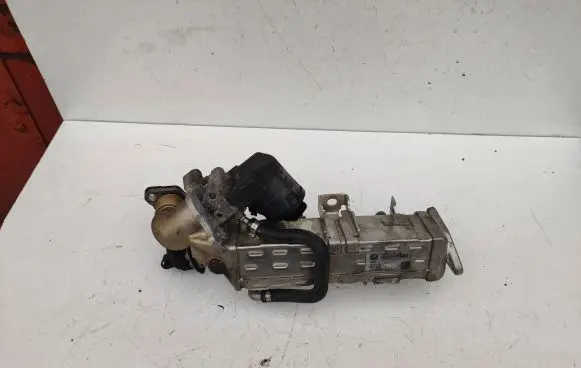 BMW X5 F15 EGR valve cooler 7823210