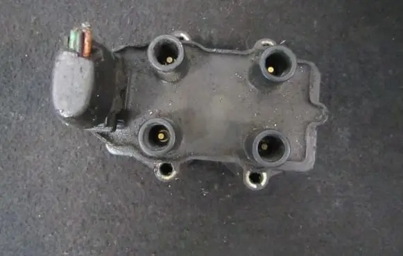 Peugeot 405 High voltage ignition coil