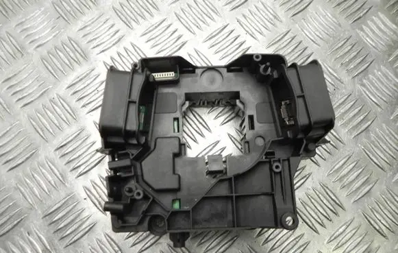 Ford Mondeo MK V Radio/GPS head unit trim DG9T14B522SL T3695