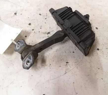 Mercedes-Benz Vito Viano W639 Front door check strap stopper