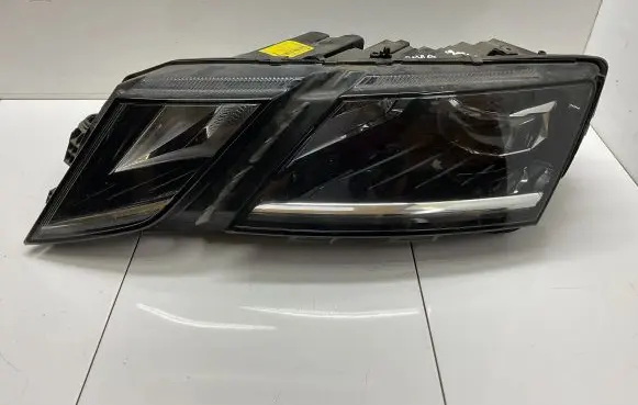 Skoda Octavia Mk3 (5E) Headlight/headlamp 5E2941015F