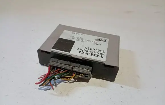Volvo S40, V40 Comfort/convenience module 30824425 72165 V40RKE2