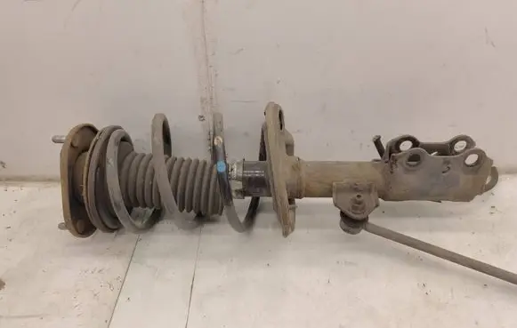 Toyota Auris E180 Front shock absorber with coil spring