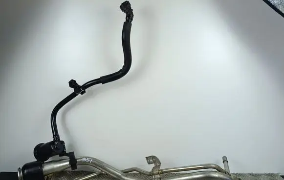 KIA Niro Fuel tank filler neck pipe 