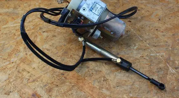 BMW Z3 E36 Convertible roof hydraulic pump 8407224