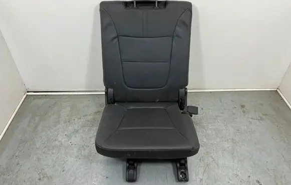 KIA Sorento Rear seat 
