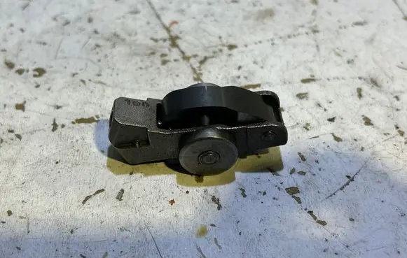 Dodge Durango III Valve rocker arm 