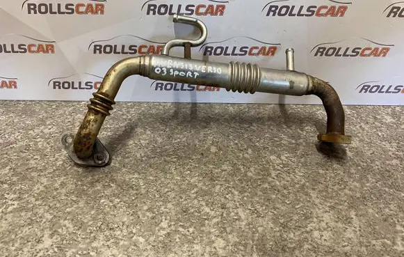 Toyota Avensis Verso Engine coolant pipe/hose