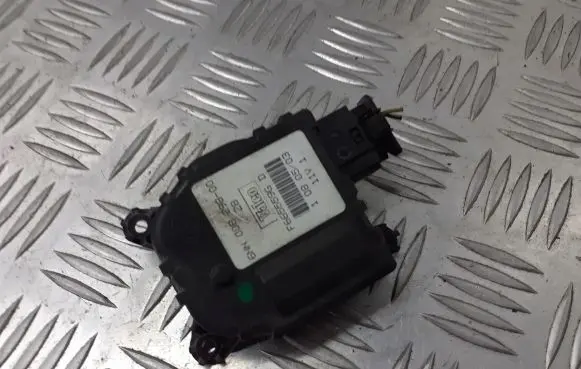 Renault Scenic II - Grand scenic II A/C air flow flap actuator/motor F665559G