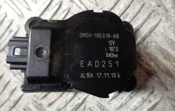 Ford Grand C-MAX Air flap motor/actuator 3M5H19E616AB