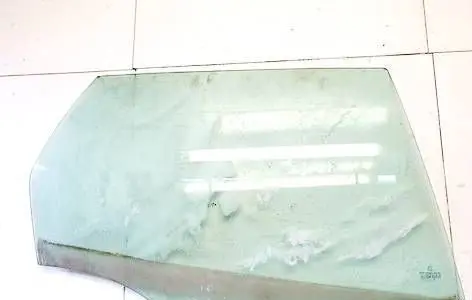 Peugeot 407 Rear door window glass AS2