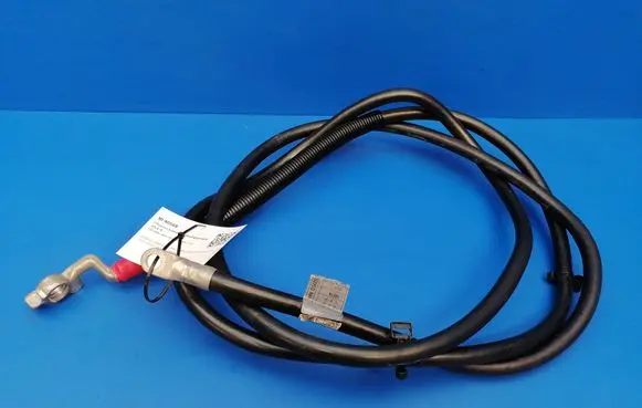 Mercedes-Benz CLS C219 Positive cable (battery) A2115407907