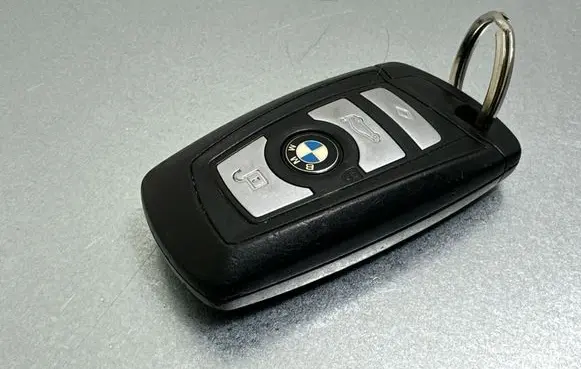 BMW 5 F10 F11 Ignition key/card 9259718