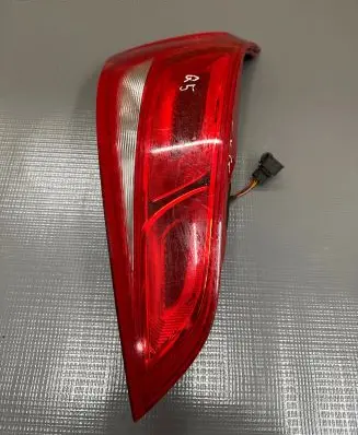 Audi Q5 SQ5 Rear/tail lights 8R0945093 21800110 AU416T2