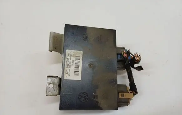 Volkswagen Golf IV Comfort/convenience module 1J0959799AH