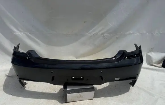 BMW 6 F12 F13 Rear bumper 8052709 8052708
