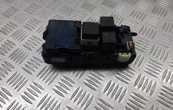 Mitsubishi Space Star Fuse box cover MB953355