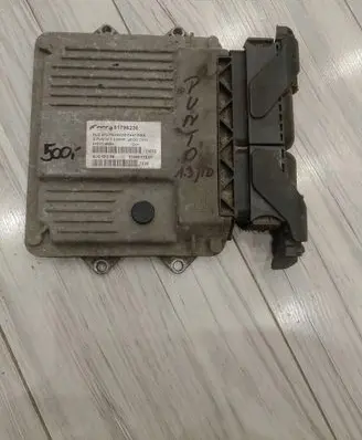 Fiat Grande Punto Engine control unit/module ECU 51795236