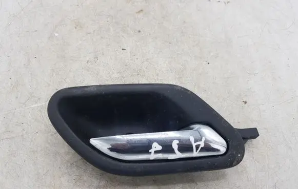 BMW 7 E38 Rear door interior handle 8226050