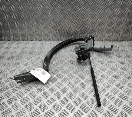Audi A5 Tailgate/trunk/boot hinge 8W6827302 8W6827919
