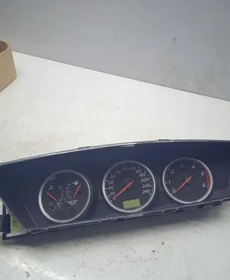 Nissan X-Trail T30 Speedometer (instrument cluster) EQ361FH