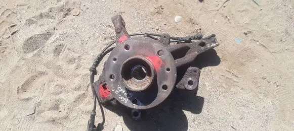 Renault Scenic III - Grand scenic III Front wheel hub 479100004R