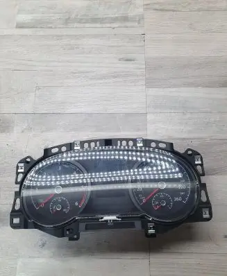 Volkswagen Golf VII Speedometer (instrument cluster) 5G1920751 VDD02411 1455020409