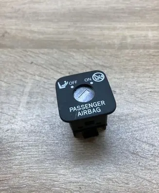 Toyota Verso Passenger airbag on/off switch 1672P80 TOYOTAAIRBAGSWITCH