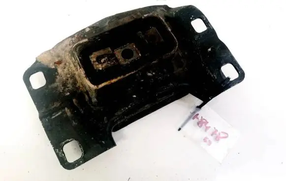 Volvo V50 Engine mount bracket 322A40G