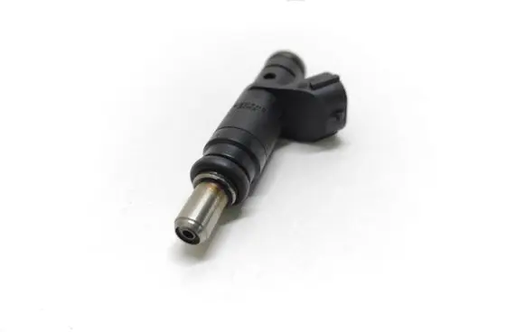 Audi A4 S4 B6 8E 8H Fuel injector 06B133551T 2247A03894