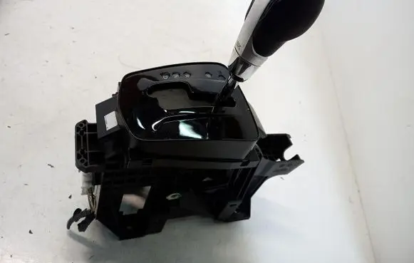 Renault Kadjar Gear selector/shifter in gearbox 111193521
