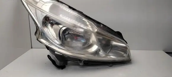 Peugeot 208 I Headlight/headlamp 