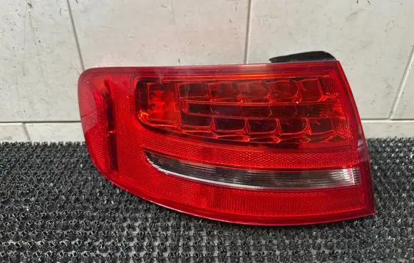 Audi A4 S4 B8 8K Rear/tail lights 8K9945095B