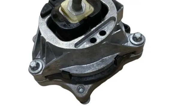 BMW 4 F36 Gran coupe Engine mount bracket 6859407 22116859407