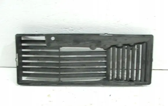 Volkswagen Touran I Air filter box cover 3C0129668B