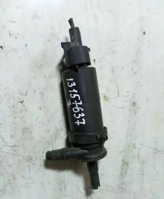 Opel Astra H Windscreen/windshield washer pump 13157637