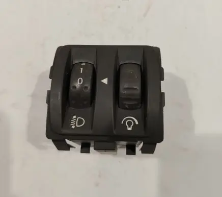 Renault Scenic II - Grand scenic II Headlight level height control switch 8200121805B