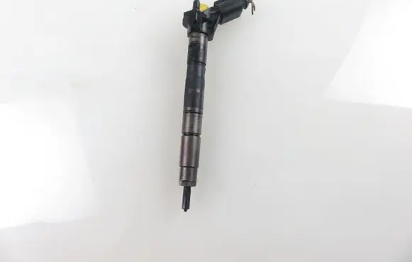 Audi A6 S6 C6 4F Fuel injector 0445115004 059130277Q