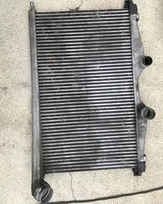 Citroen C5 Intercooler radiator 9688473580
