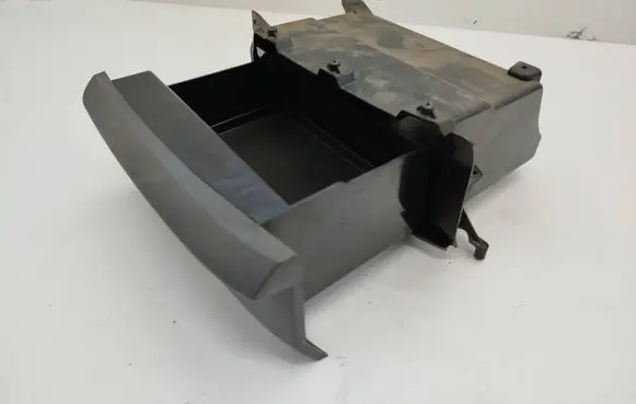 Volkswagen Polo Glove box 6Q0882605