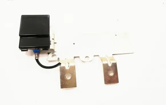 Audi TT TTS Mk2 Aerial GPS antenna 8J7919889