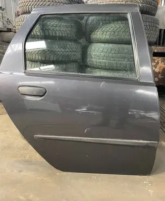 Fiat Punto (188) Rear door 