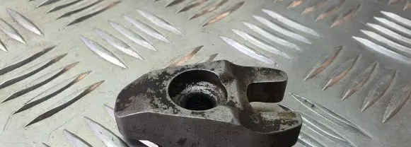 Peugeot 206 CC Fuel Injector clamp holder