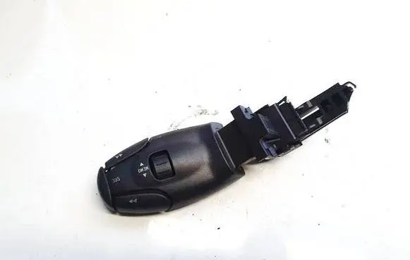 Multifunctional control switch/knob