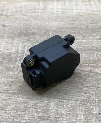 Volvo S60 Air flap motor/actuator 75622G 270204