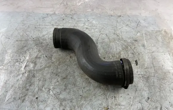 Mercedes-Benz Vito Viano W638 Intercooler hose/pipe A6385282882